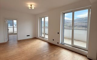 Apartament de vanzare/ Zona Terra / Floresti - Poză 2