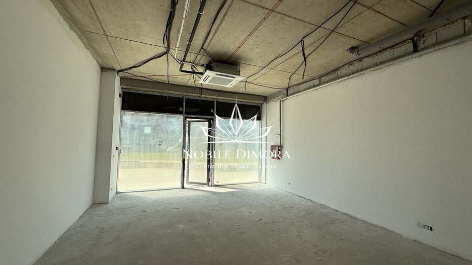 SAD - Spatiu comercial in zona centrala, langa Piata 700 - Poză 1