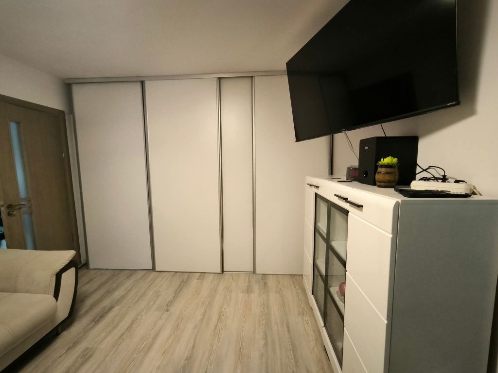 Apartament RENOVAT 3 camere 65mp zona Str Muresului - Poză 3