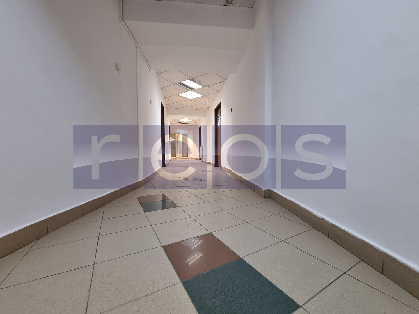 VANZARE SPATIU COMERCIAL | 15 CAMERE | ZONA UNIRII - Poză 27