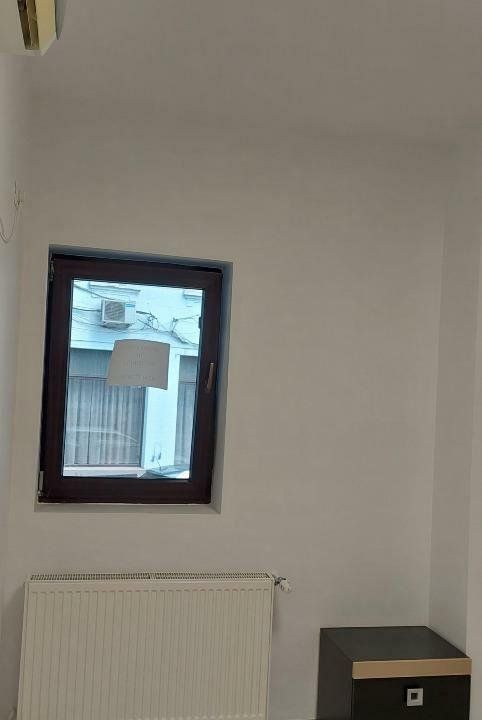 Închiriez pentru Birou,  Sediu Firma,  Cabinet,  Locuinta- zona Piata Unirii - Poză 13