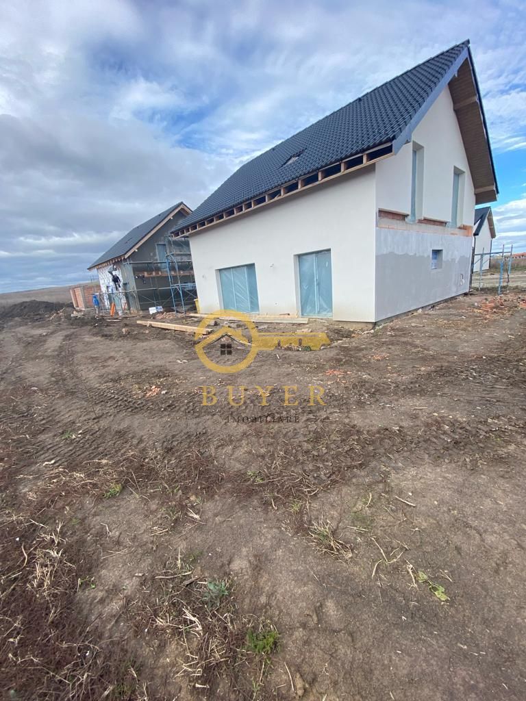 Casa individuala 120mp utili cu teren 500mp, Carport- Sura Mica - Poză 10