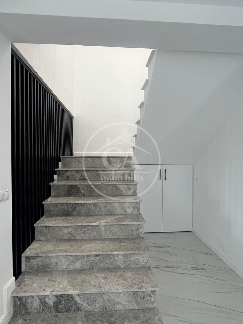 Casă de închiriat tip duplex cu 6 camere în zona Gheorghe Doja,Oradea. - Poză 16