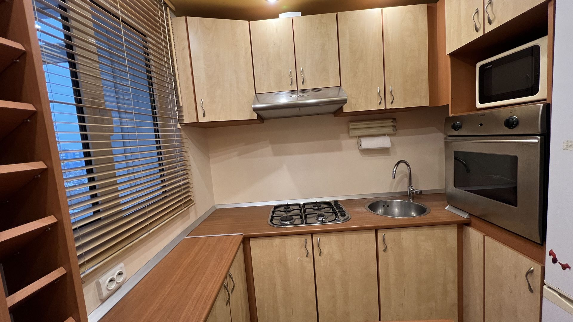 Garsoniera mobilata utilata in bloc mixt anvelopat Pacii, Militari - Poză 4