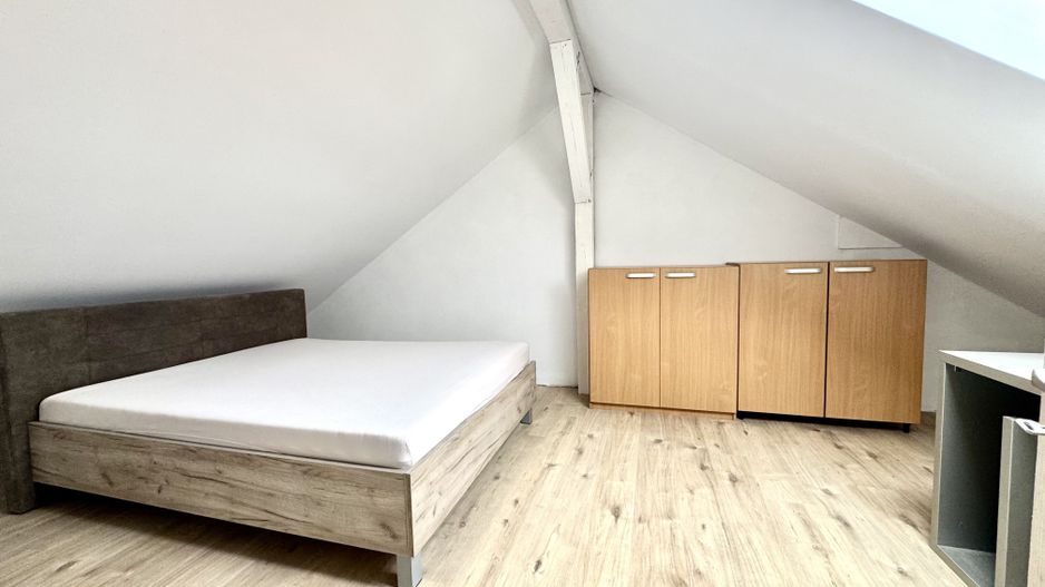 Duplex modern -  confort, eficiență și independență energeticǎ - Poză 11
