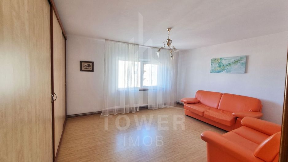 Apartament de vanzare 3 camere decomandate 73 mp Terezian - Poză 1