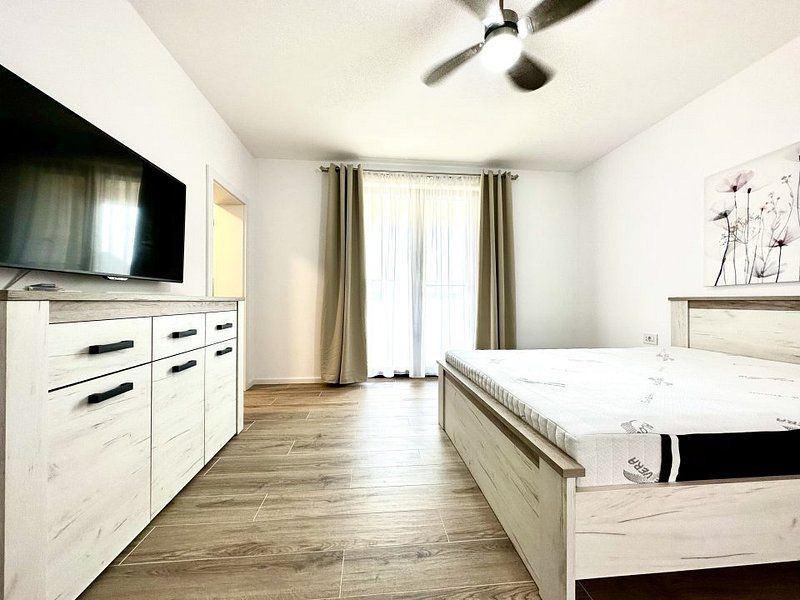 Prima inchiriere - suprafață generoasa -Dumbravita - Poză 8