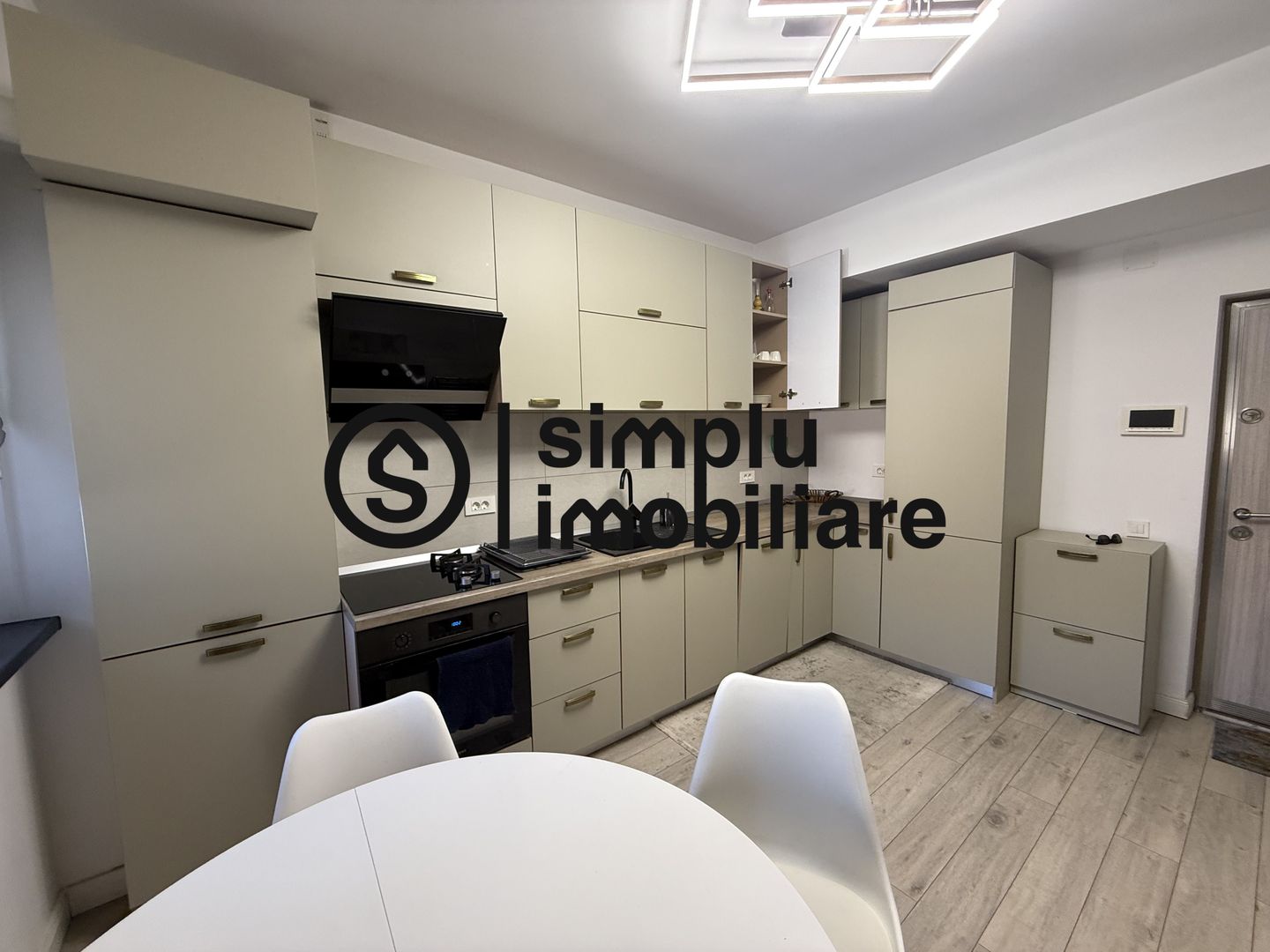 Apartament 3 camere Bloc Nou et 1/3 - Poză 7