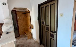 Apartament de vânzare în Vasile Aaron 2 camere decomandate - Poză 6