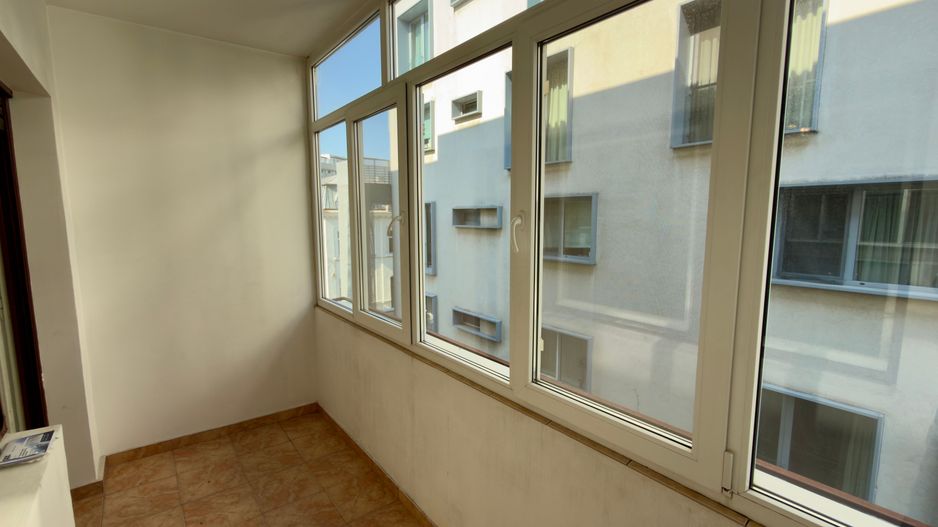 Apartament 4 camere Victoriei, Casa Vernescu, garaj, centrala, comision 0 ! - Poză 39