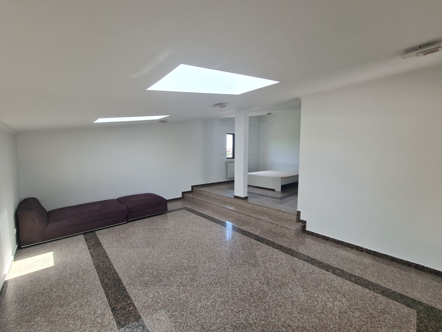 Casa individuala | semi-mobilata | 6 camere | Iancu Nicolae - Poză 22