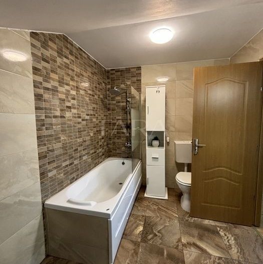 Apartament 3 Camere Semidecomandat în Florești - Poză 7