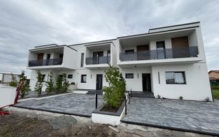 Triplex in Sacalaz | Finisaje premium | 4 camere | Asfalt | 2 balcoane - Poză 2