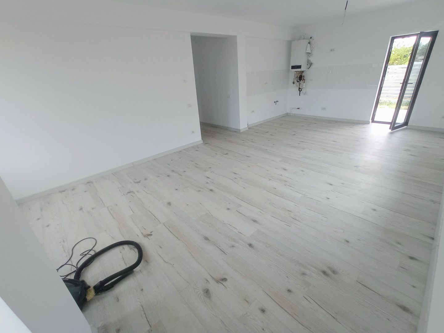 CASA INDIVIDUALA - 4 CAMERE, 333 MP TEREN,PARTER + POD, COMISION 0% - Poză 15