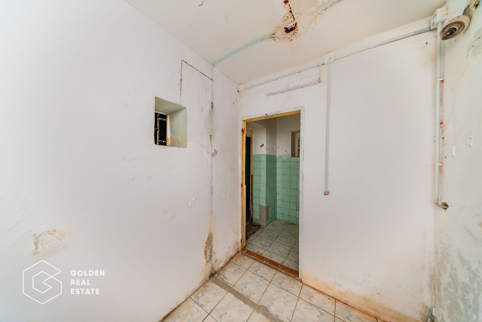 Casa individula cu 5 camere, zona central - Poză 17