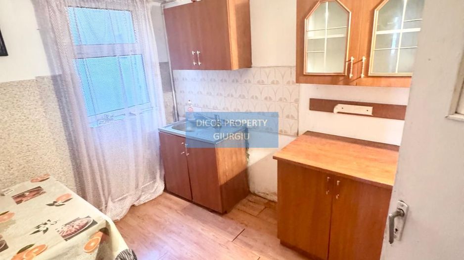 Apartament 3 camere de vânzare – Tineretului - Poză 10