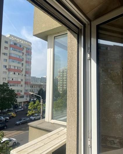 2 camere decomandat, 2 balcoane, mobilat, bd. Chișinău, Mega Mall - Poză 7