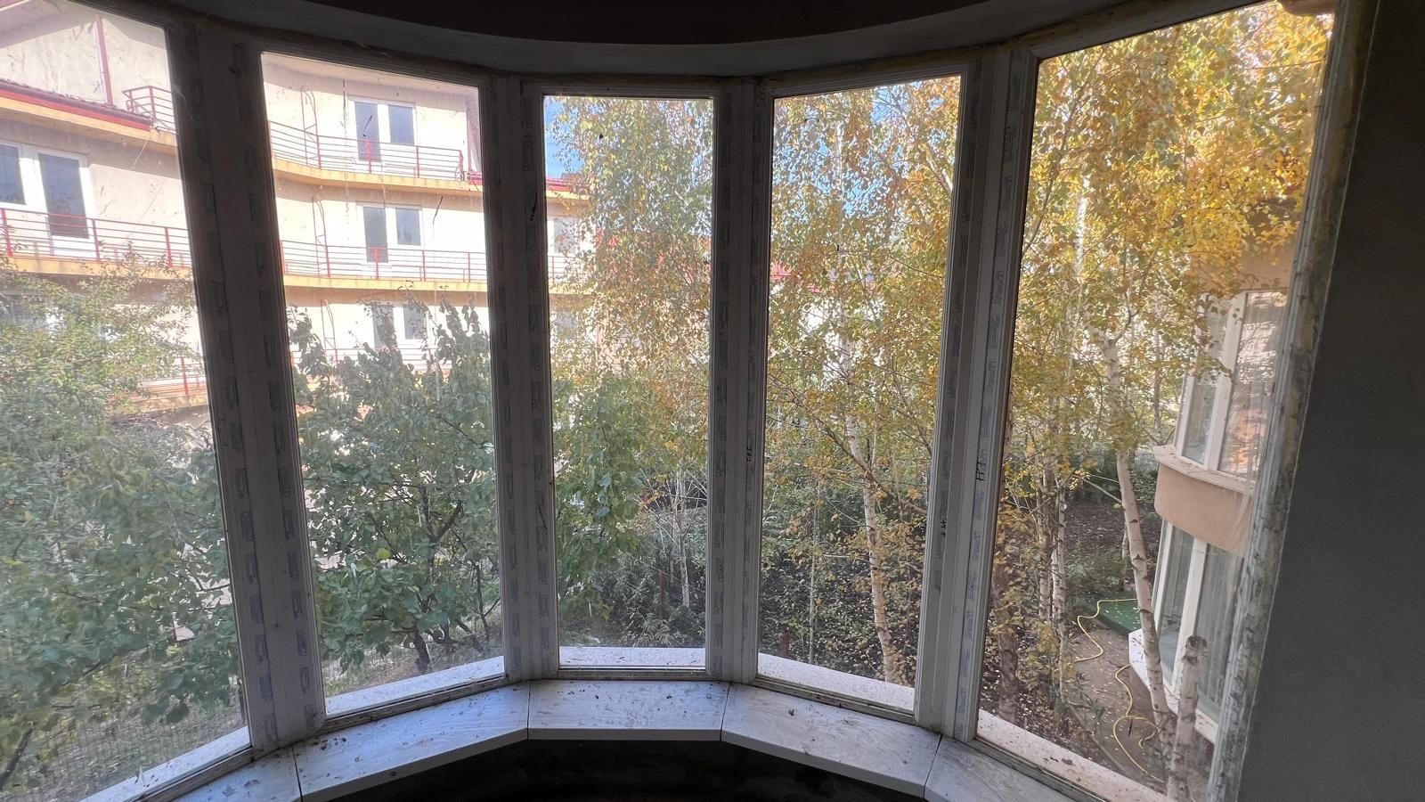 Casa la gri in Pipera  cu potential 1000 euro m2 - Poză 5