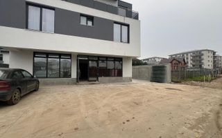 Spațiu comercial de închiriat – vitrină stradală, parcare, zonă rezidențial - Poză 8
