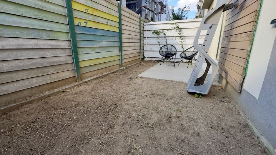 3 camere Semidecomandat | 2 bai | Parcare | Mobilat Utilat | Curte - Poză 23