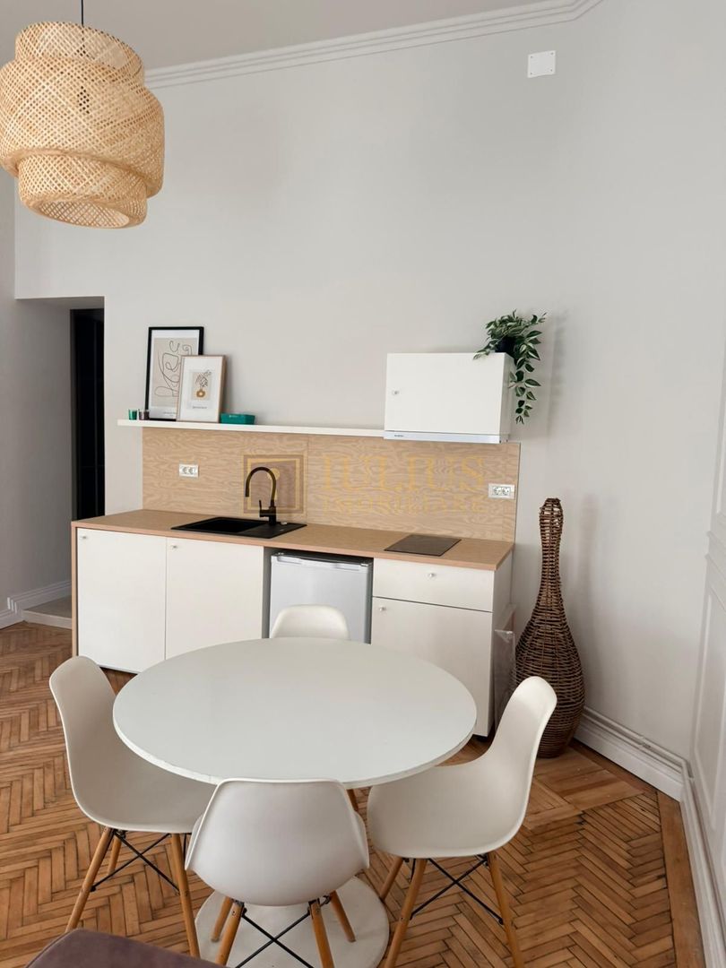 5 minute de centru, 2 camere, centrala proprie. - Poză 4