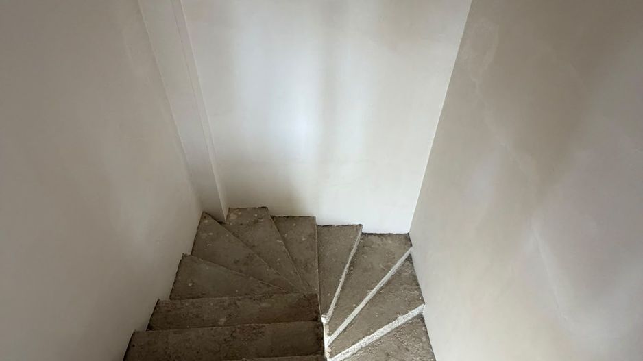 Triplex 4 camere DECOMANDATE, 112 mp utili, 184 mp curte, Urusagului - Poză 3