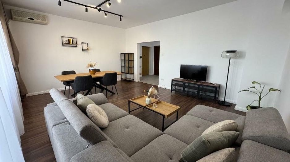 Apartament 3 camere spatios cu loc de parcare pe Str. Icoanei - Poză 3