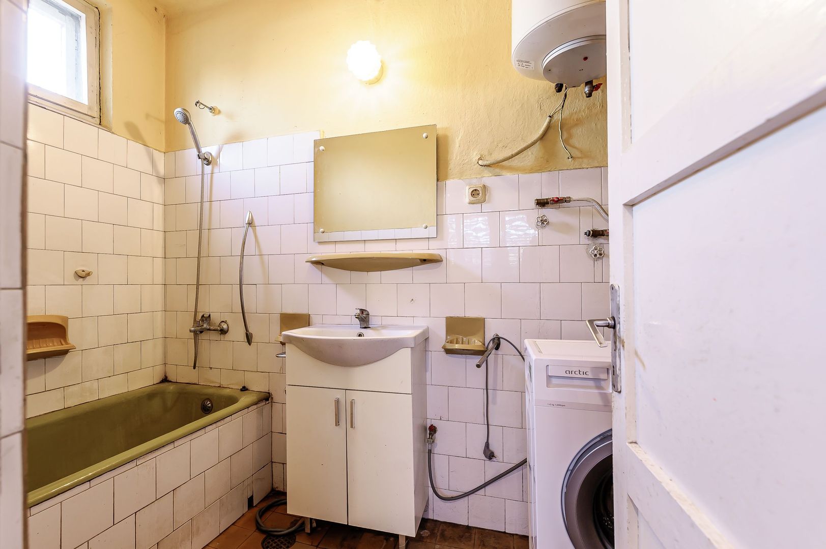 VANDUT! Casă  în Grădiște - Poză 16