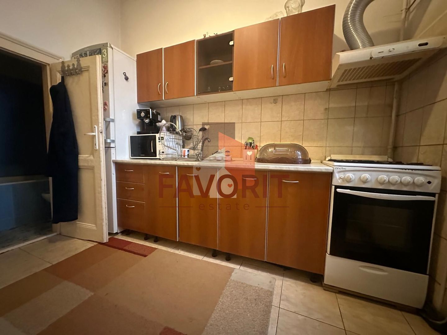 2 camere | centrala proprie | mobilat si utilat | gradina | zona excelenta | - Poză 5
