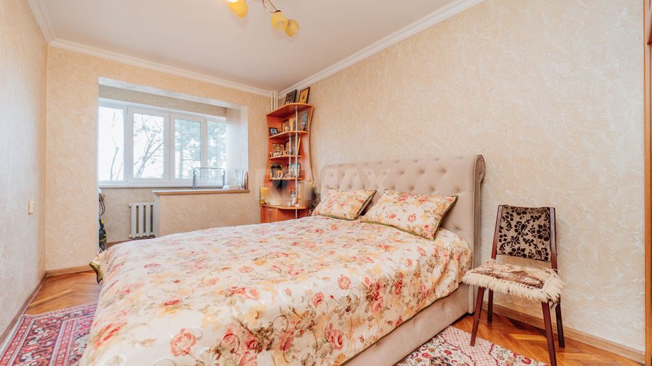 Apartament cu 3 camere - Poză 8