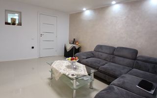 🏡 Casă Individuală în Zonă Centrală | Curte Proprie - Poză 3