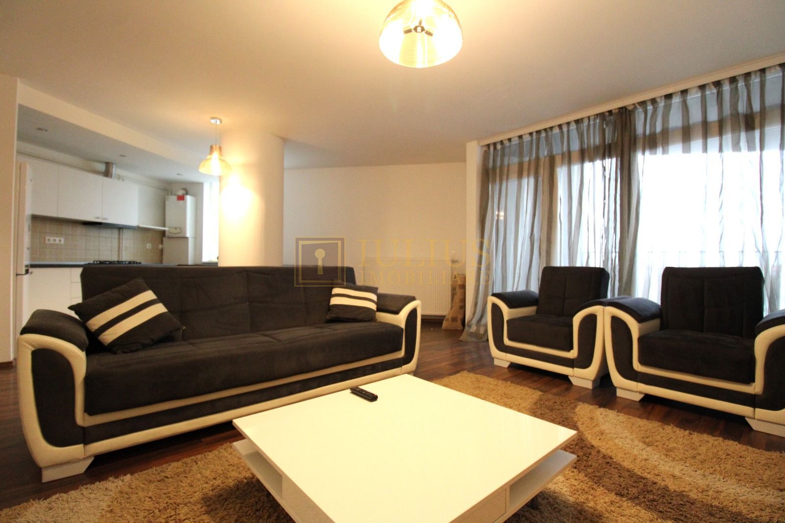 2 camere spatioase, loc parcare subteran – Complex Uranus/Soarelui. - Poză 6