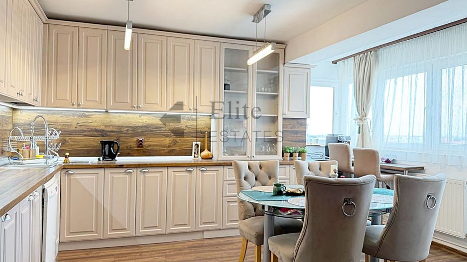 Apartament 4 camere ultracentral in Oradea | View Panoramic - Poză 1