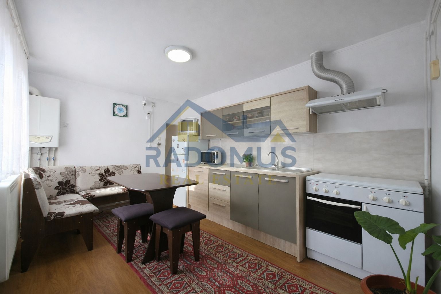 Casă Str. Grăniceri - 134 mp Utili -  Centrală Gaz - 5 camere - 2 Băi - Poză 4