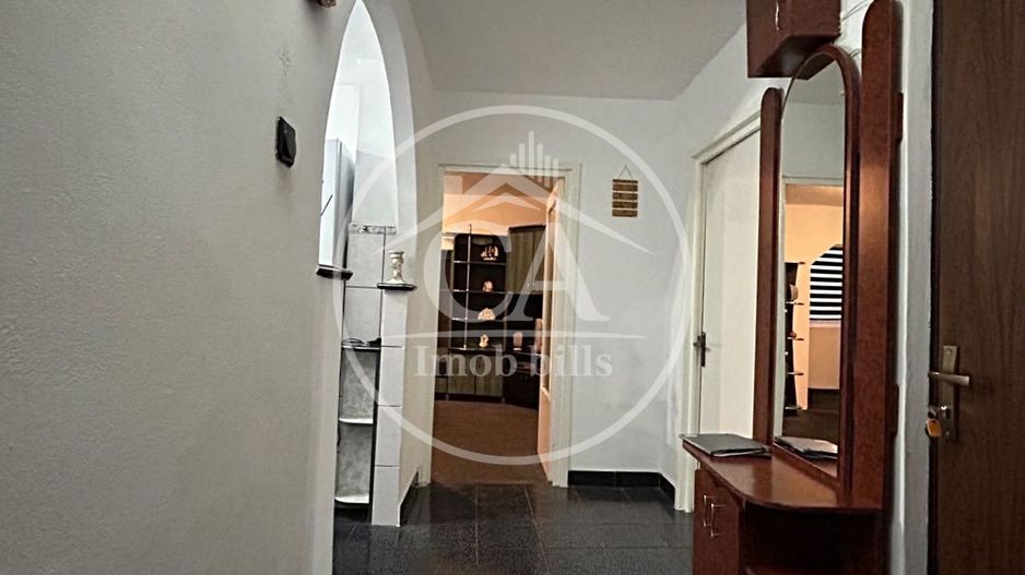 Apartament cu 3 camere de închiriat in zona Rogerius , Oradea - Poză 7