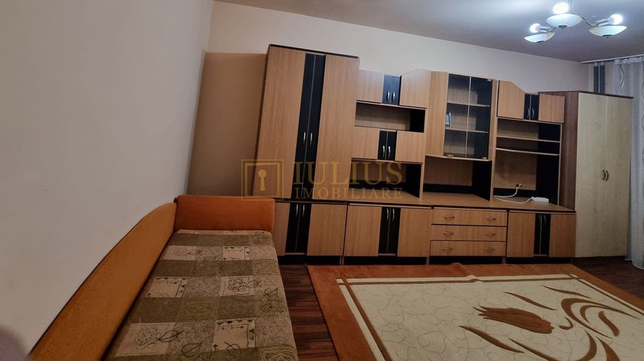 centrală proprie, aer conditionat, zonă liniștită, apartament spațios - Poză 16