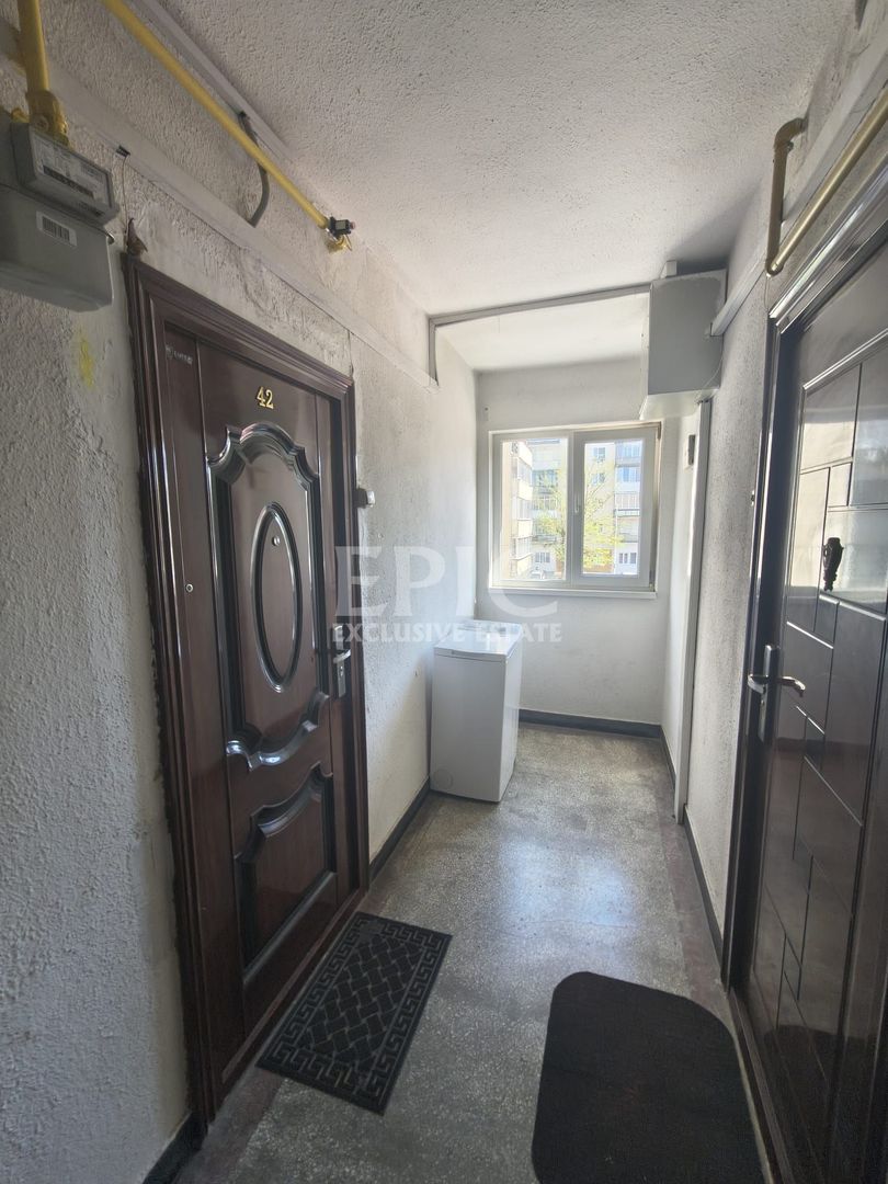 Garsonieră/ Etajul 2/ Balcon închis/ Strada Gh. Doja - Poză 6