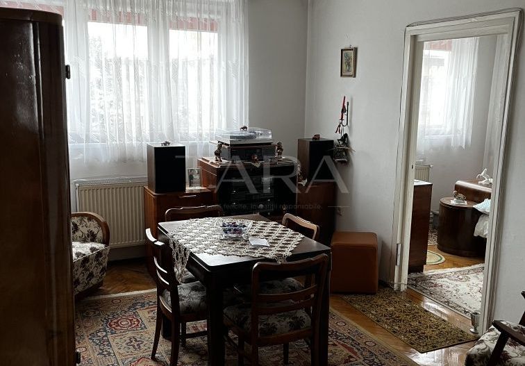 Apartament 3 camere luminos,  zona Facultatea de Litere - Poză 1