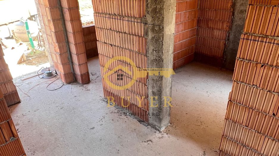 Casa de vanzare in Sura Mare- teren liber 262mp- la ALB - Poză 3