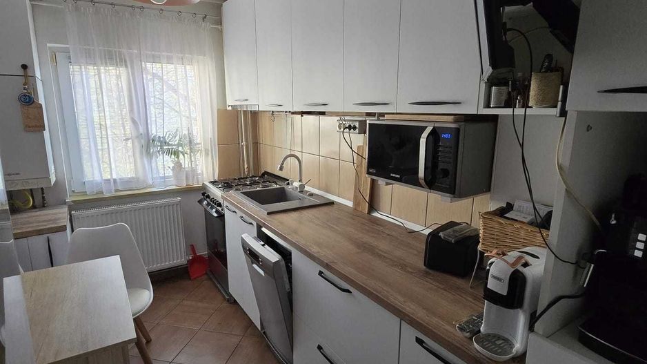 Girocului | 2 Camere | Etaj intermediar | Centrala proprie - Poză 1