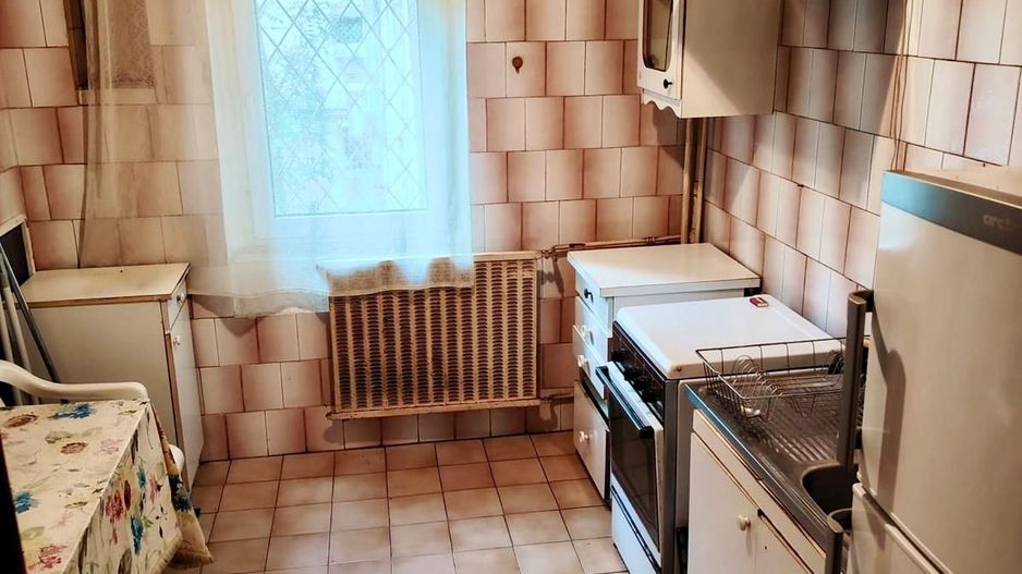 DE VÂNZARE- 2 camere decomandat - etajul 1/4 - Timpuri Noi - Poză 4
