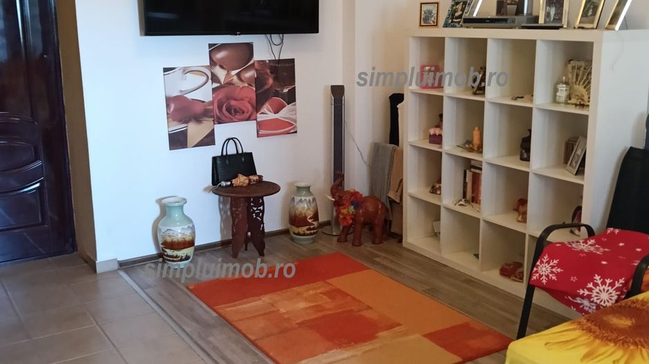 Garsoniera cu centrala proprie in Cartierul Latin - Poză 2
