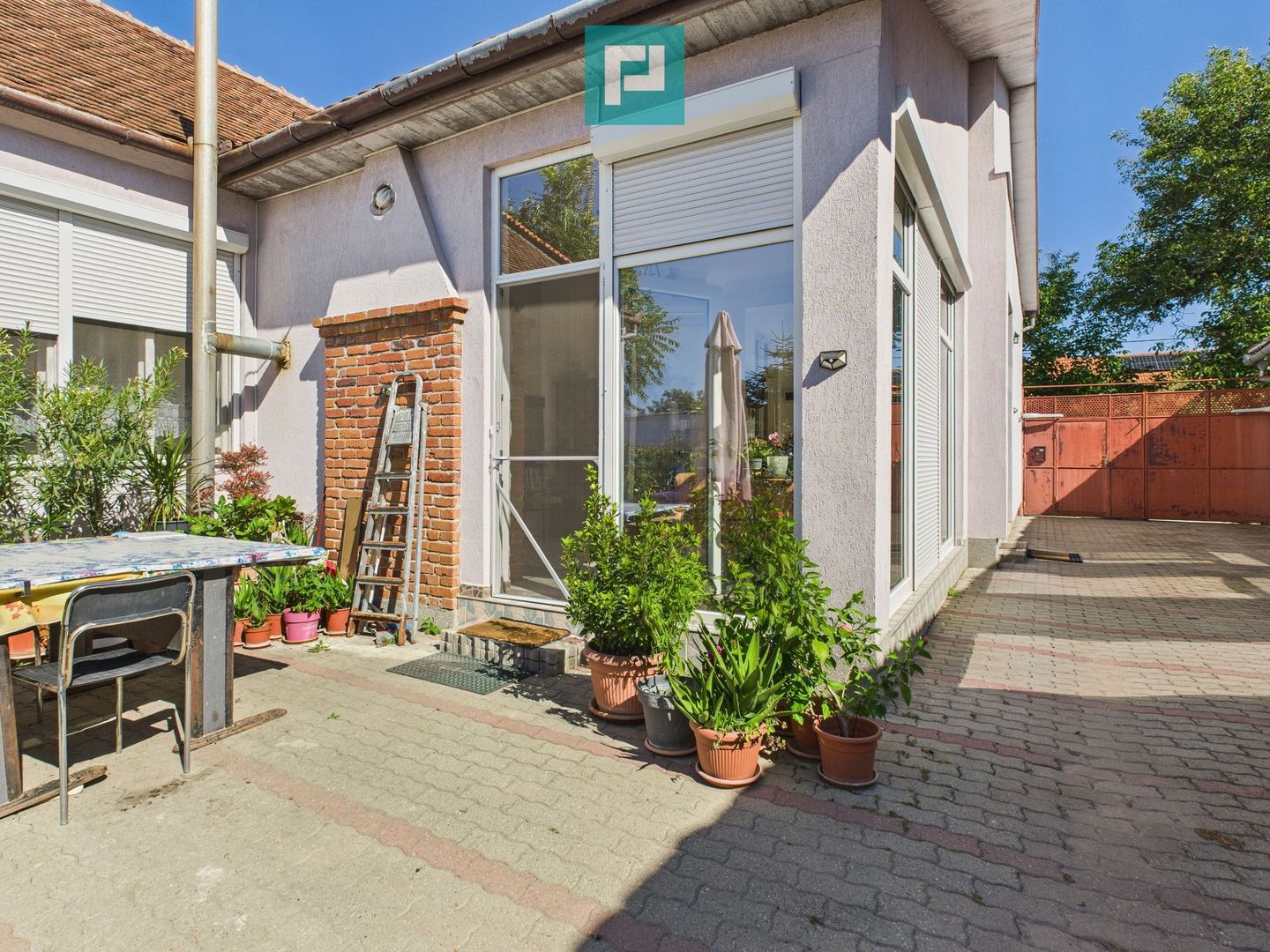 Casă cu piscină și teren generos, Sântana - Poză 31