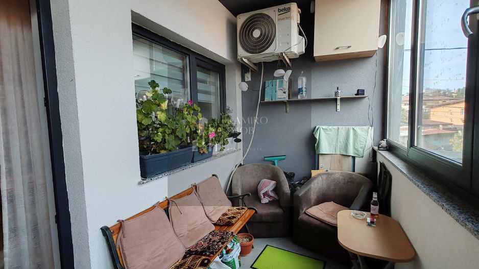Apartament 2 camere, Sector 5, Pecineaga/Salaj, decomandat, centrala - Poză 9