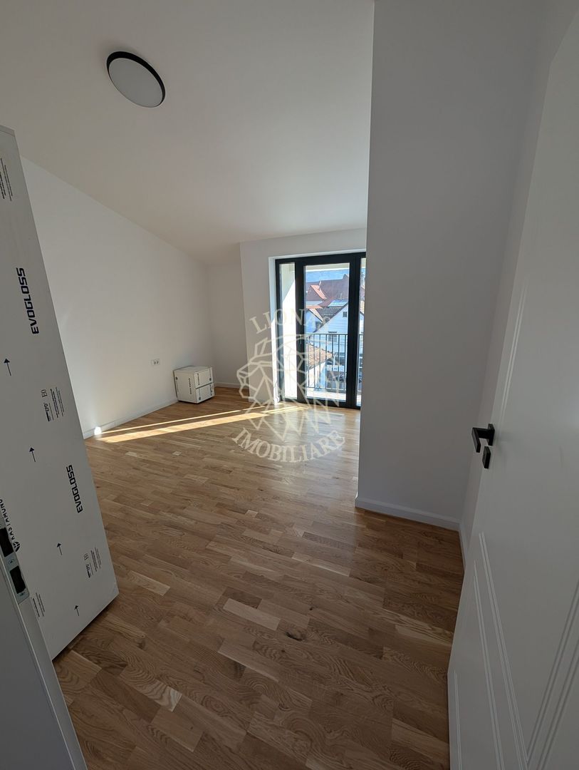 Apartament de Lux 3 camere-mobilat, utilat-Central - Poză 1