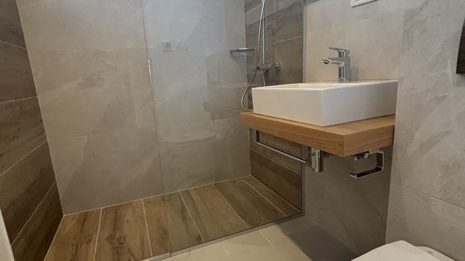 Minimalist în Timișoara - Poză 24