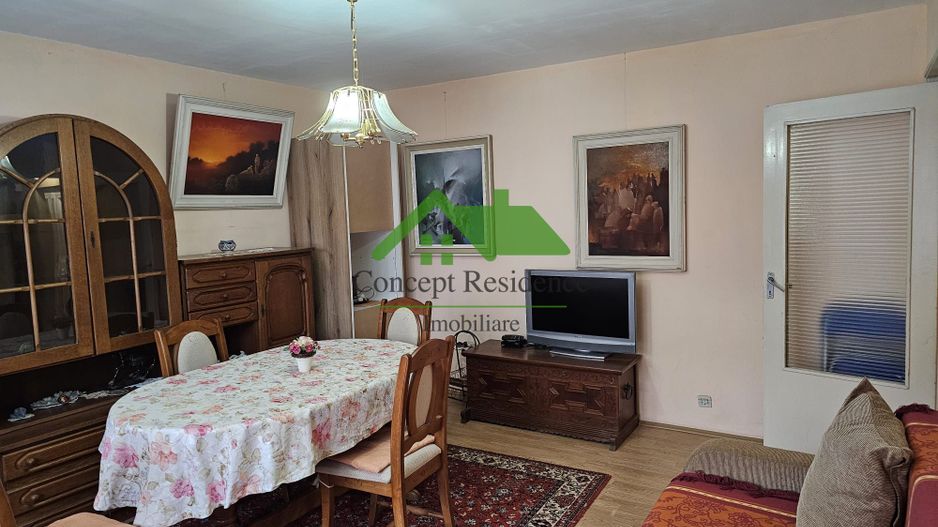 Apartament 4 camere, etaj 1, garaj – Str. Victoriei zona sc. nr. 4 - Poză 2