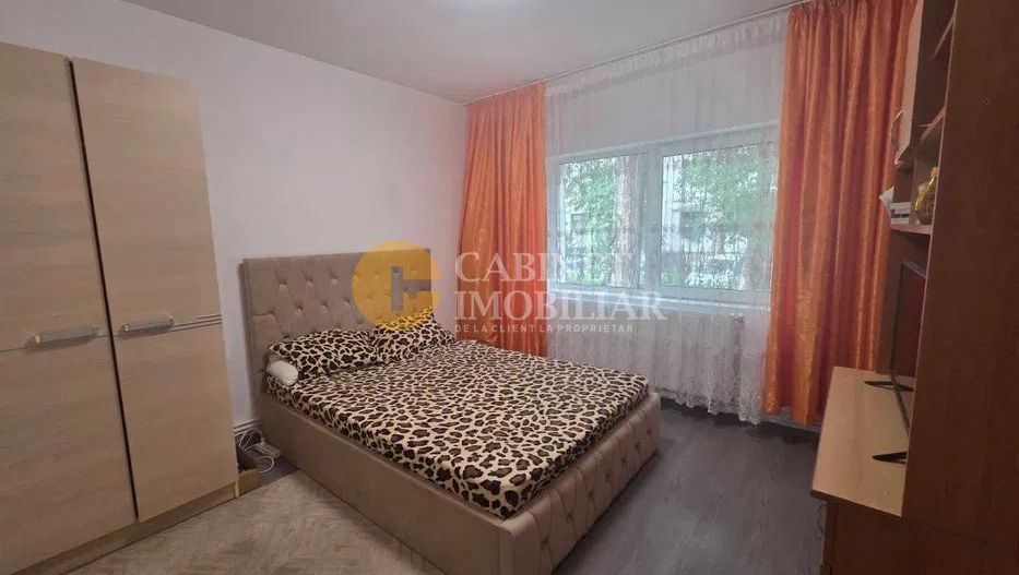 3 CAMERE DECOMANDAT - MIRCEA CEL BATRAN -  RENOVAT - Poză 3