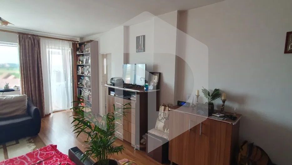 Garsoniera | 41mpu | Etaj 1 | Zona Tilisca | Utilata | Balcon |Camara - Poză 2