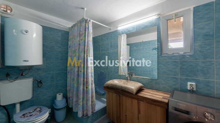 Casa vintage in Com. Uliești, Dambovița  cu  livadă generoasă și anexă - Poză 9